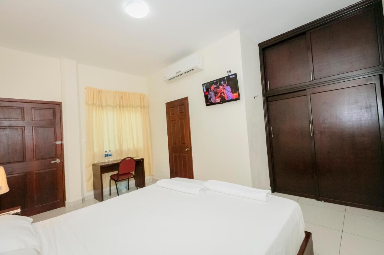 Hotel Mediterraneo Inn Santa Rosa de Lima Eksteriør billede